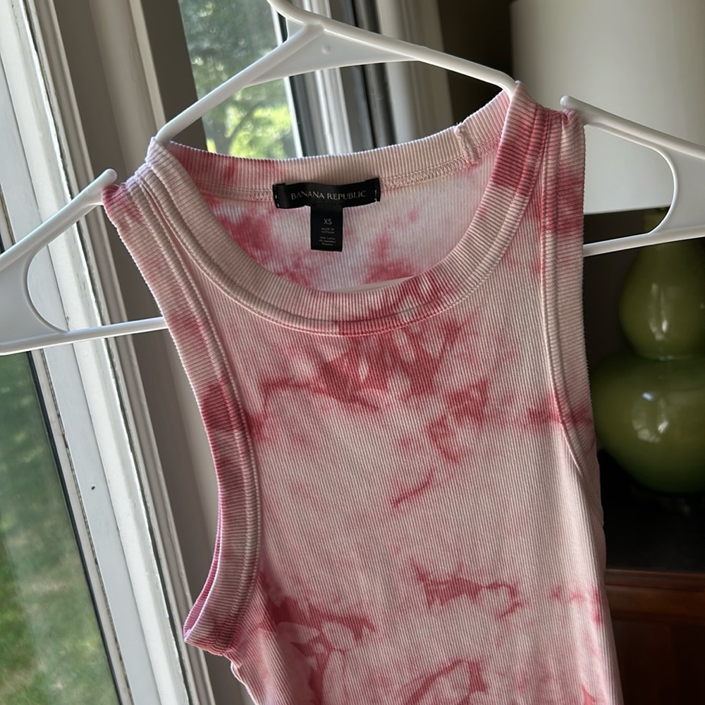 Banana Republic cotton tank XS